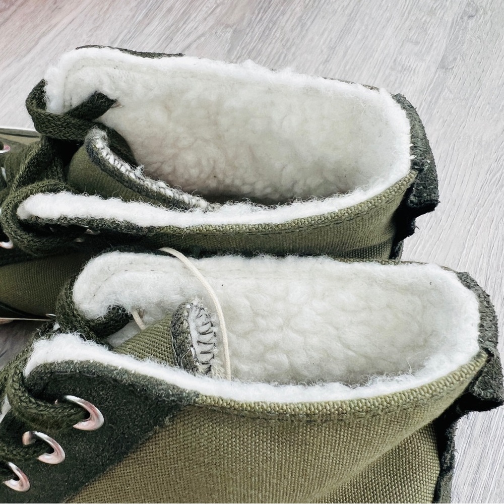 NWT Converse Chuck 70 Hi Men’s Shoes - Picture 5 of 7